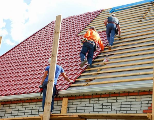 Why you need professionals for your roof relevant jobs?
